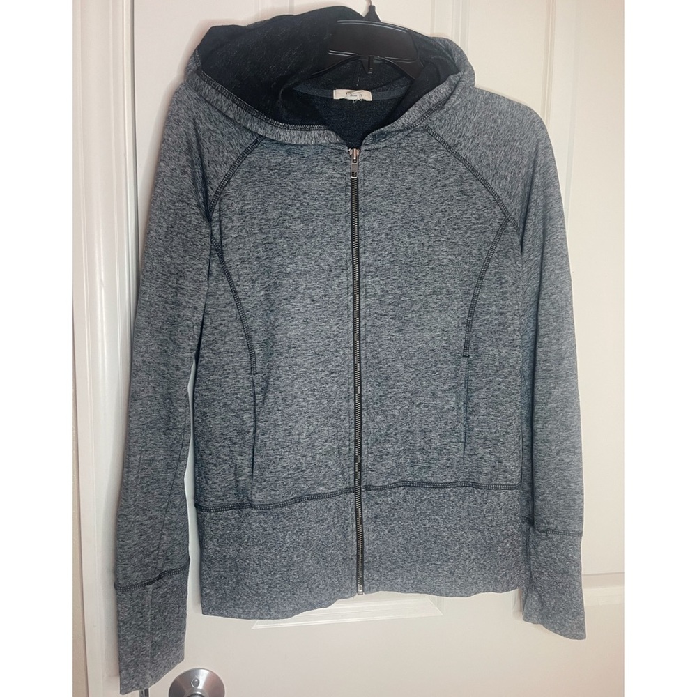 Caslon casual zip up sweater with cute stitching